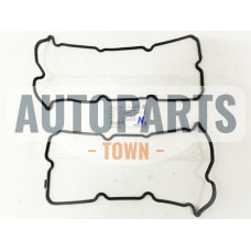 Прокладка клапанної кришки Nissan VQ20DE,VQ25DE,VQ30DE 13270-31U00/02 к-т. 2шт.